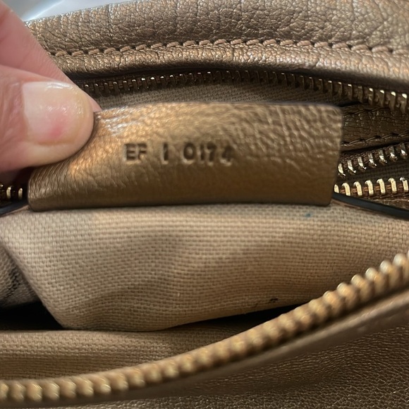 Givenchy Pandora Mini crossbody bag golden brown - Picture 15 of 17